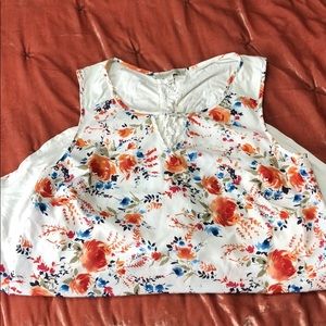 Floral front top with solid white back with detail